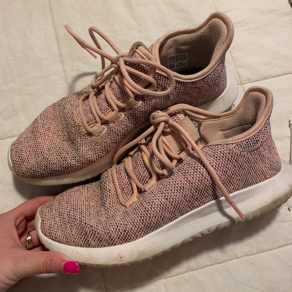 adidas Shoes - Adidas tennis shoes